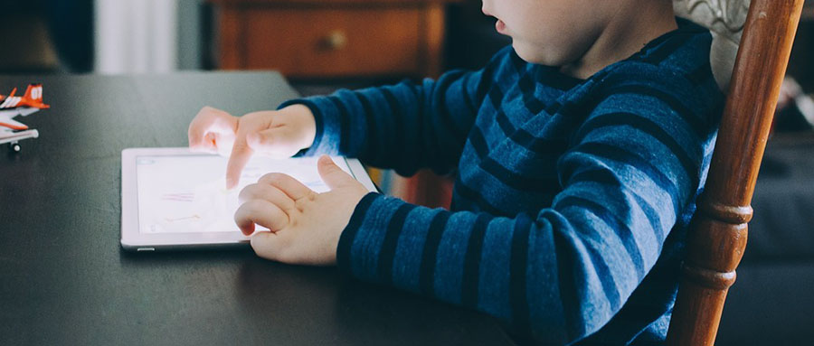 路由器的儿童上网保护功能让儿童远离游戏和视频